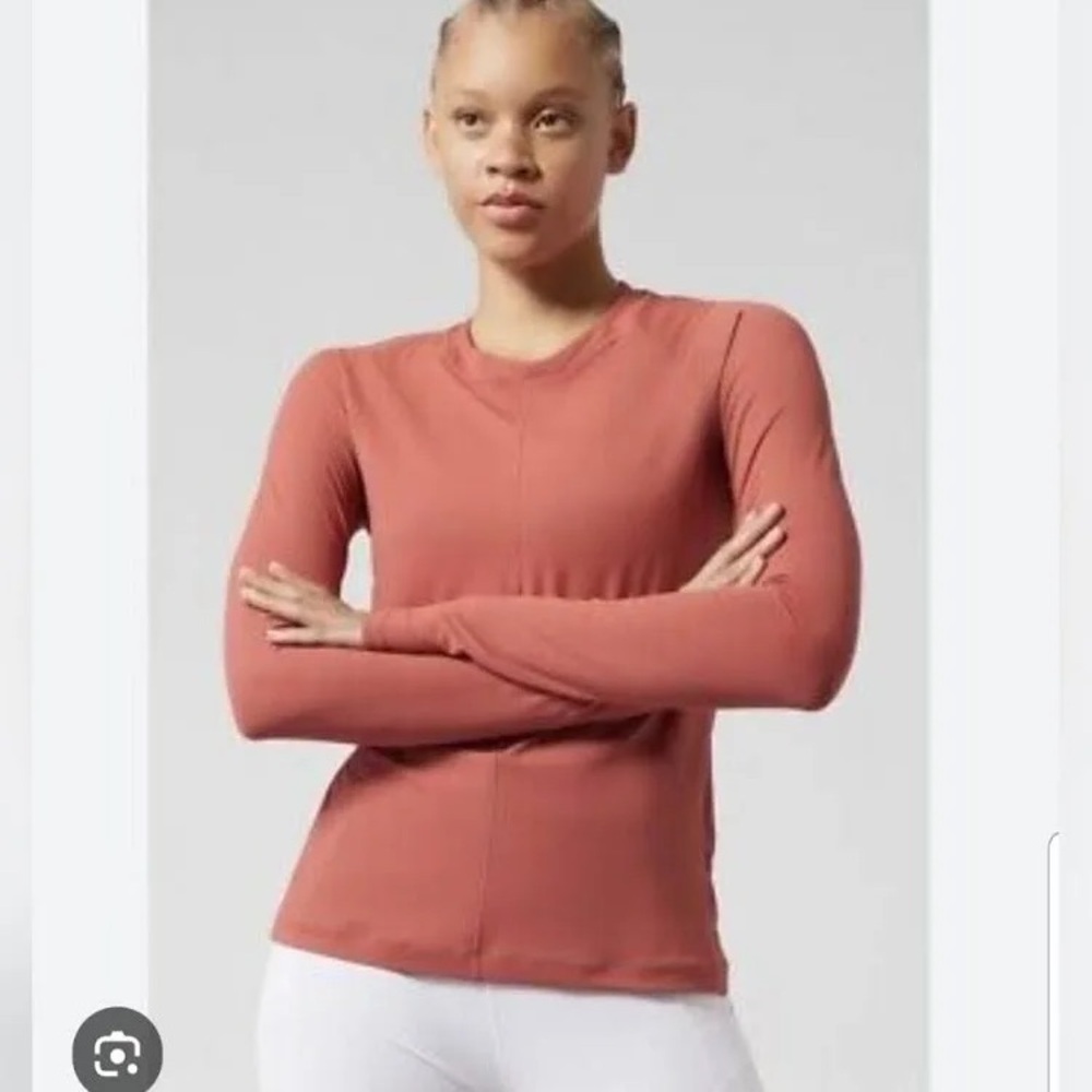 Athleta Sunchaser Long Sleeve Top M
